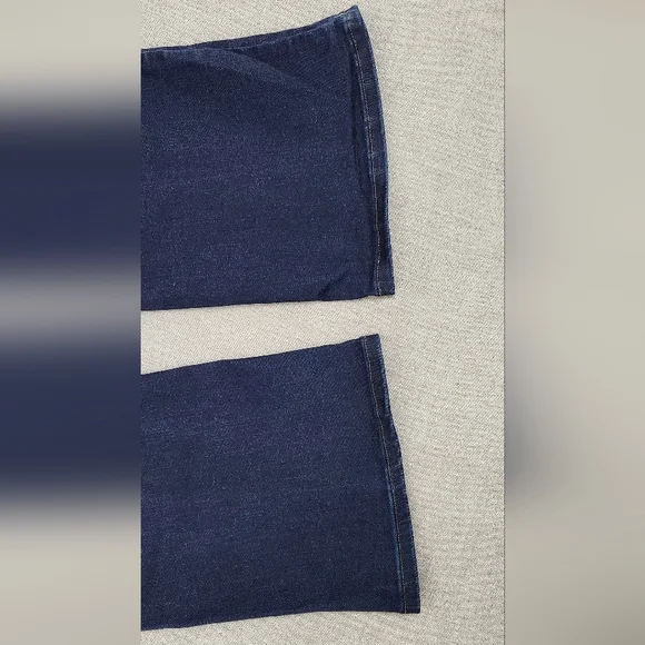 Levis 529 Curvy Bootcut Stretch Denim Dark Wash Jeans. 16 - Picture 10 of 12